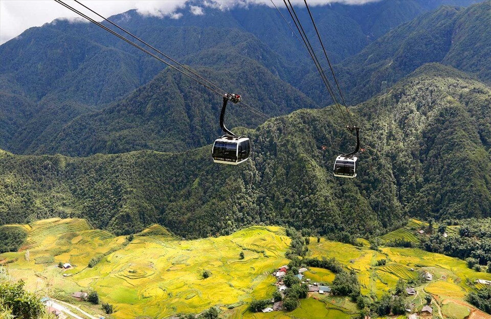Hotel Montmartre de Sapa team continuing their journey in sustainable tourism practices and community support