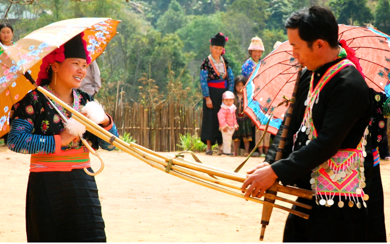 Ethnic Traditions In Sapa Face Changes From Modern Economic Pull