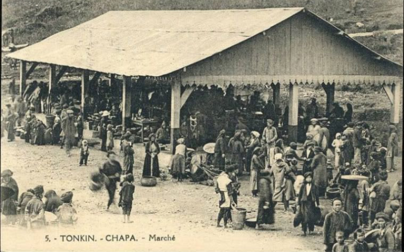 Sapa history uncovered: From colonial hill station to booming tourist town 2 Local Ethnic Communities Gathering At A Traditional Market In Sapa