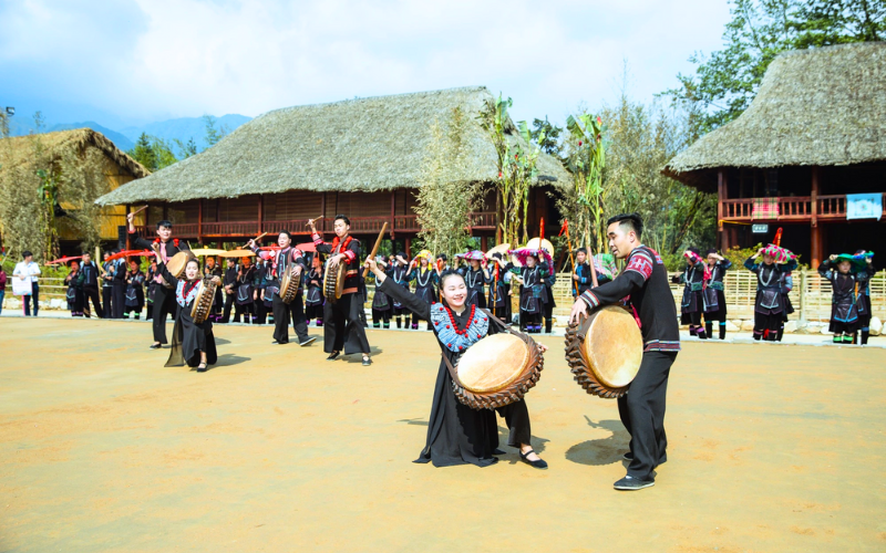 Vibrant Festivals Showcase Ethnic Traditions In Sapa, Reinforcing Sapa Culture